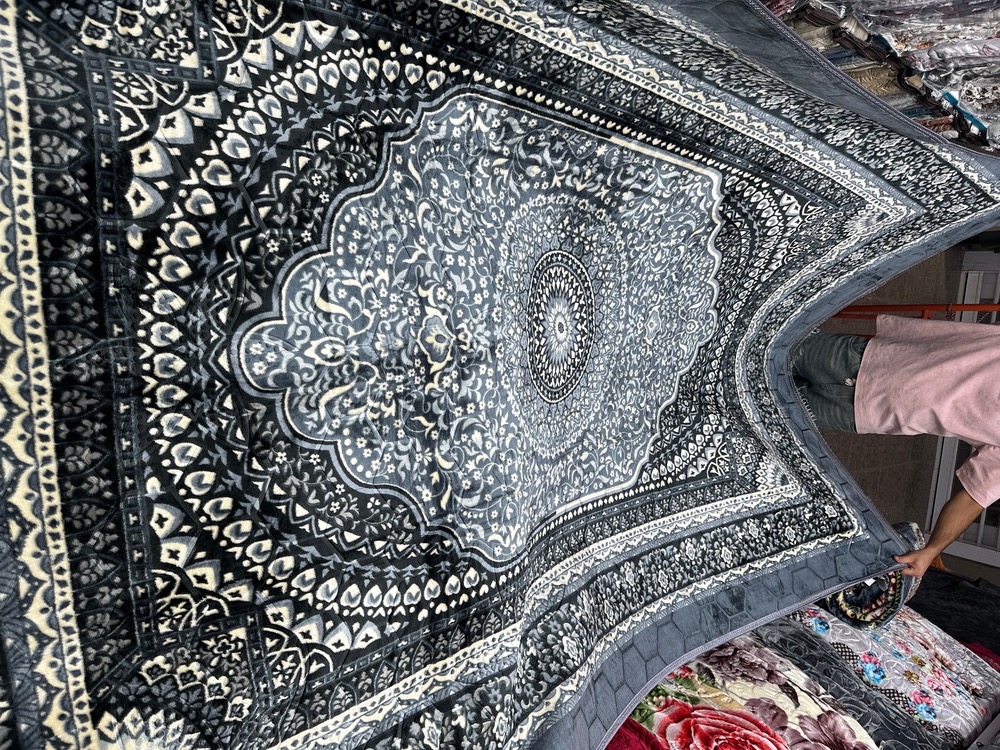 رو فرشی ۶متری کفی ترمزدار